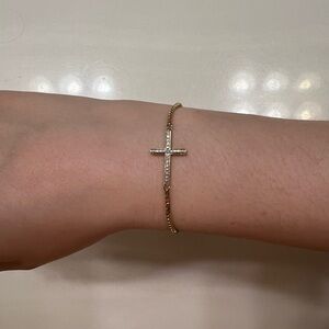 Cross bracelet